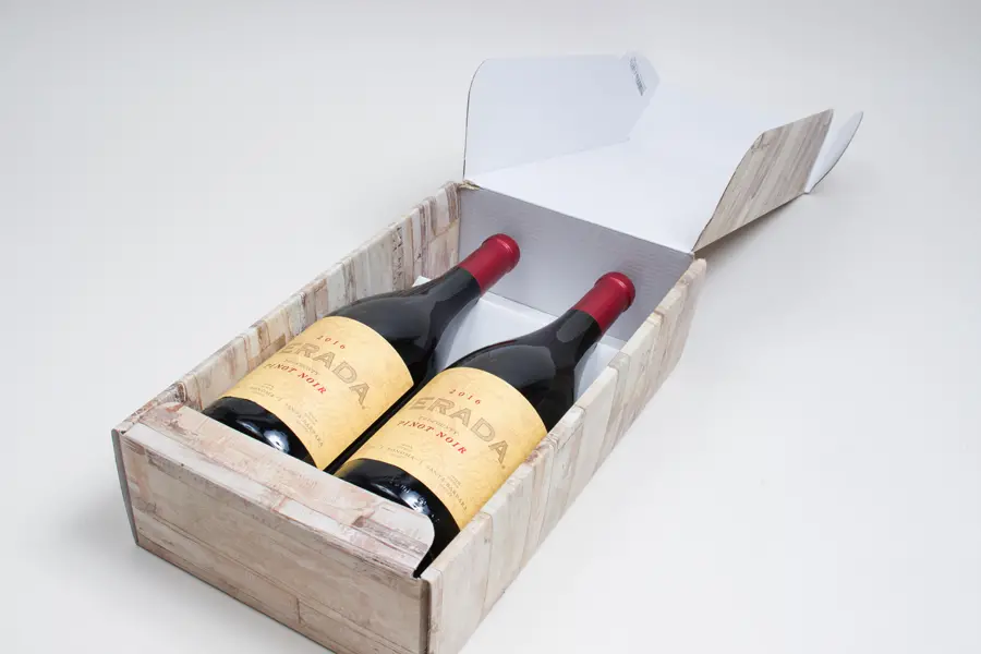 7-1/4 X 3-1/2 X 13-3/8 BOTTLE BOX BARN WOOD 2 BOT W/INSERTS